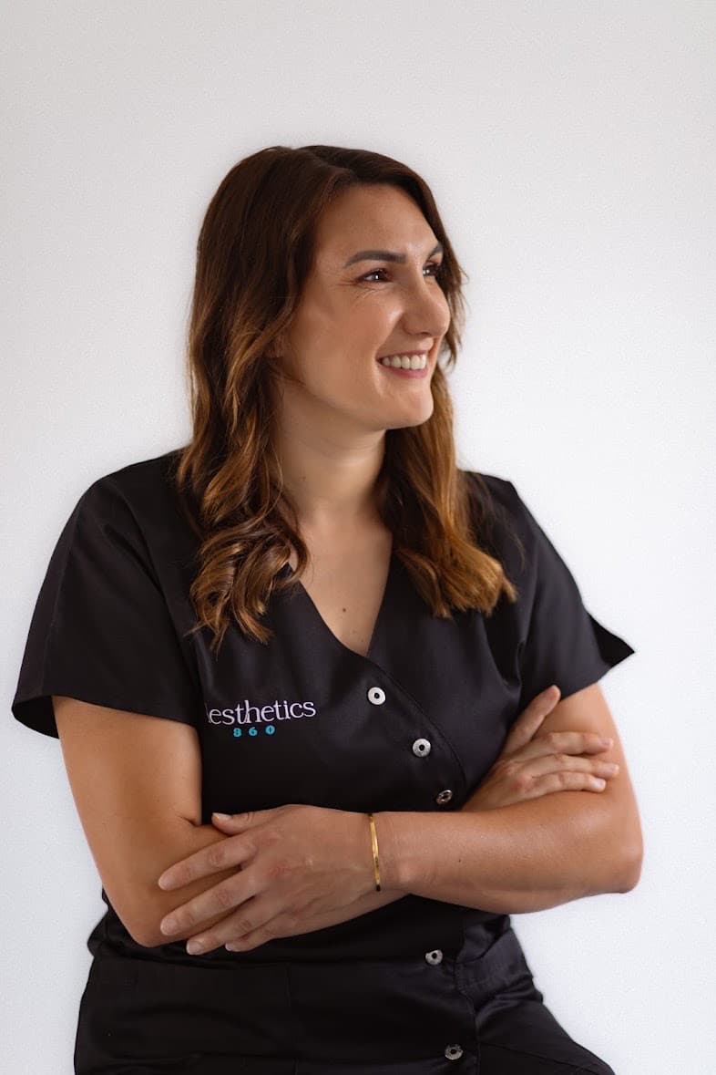 Lucile, infirmière minceur, fondatrice d'aesthetic 360, accompagnée par Éloïse Fontaine